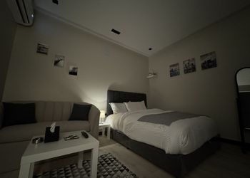 استديو بسرير ماستر ودخول ذاتي