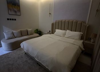 استوديو بسرير ماستر
