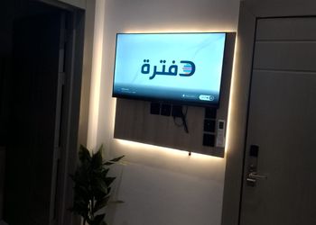 شقة بصالة وغرفة نوم