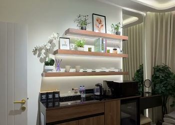 شقة بصالة مريحة ودخول ذاتي 