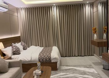 استديو بسرير ماستر ودخول ذاتي
