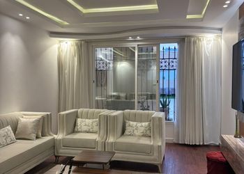 شقة هادئة وانيقة بصالة مريحه 