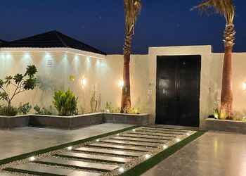 شاليه بمسبح والعاب مائيه