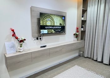 استديو هادئ بسرير ماستر 
