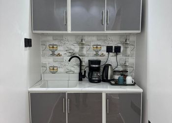 استديو هادئ بسرير ماستر 