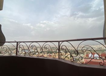 شقة بصالة وغرفة نوم