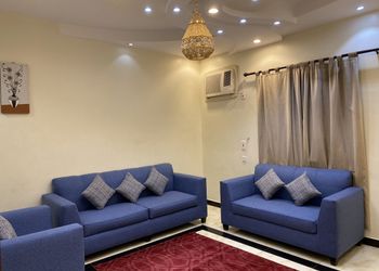 شقة بغرفتين نوم وخدمة انترنت