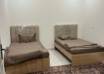 شقة بغرفتين وصالة دخول ذاتي 