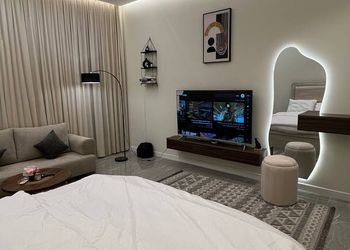 استديو بسرير ماستر