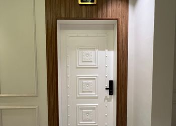 استديو هادئ بدخول ذاتي 