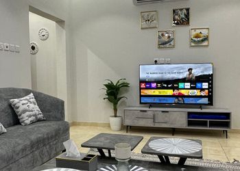 شقة بغرفتين نوم وصالة