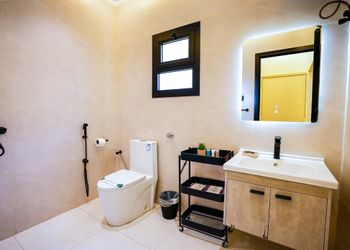 استديو بدخول ذاتي وسرير مريح 