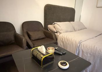 استديو هادئ بسرير ماستر 