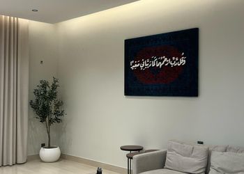 شقة بثلاث غرف نوم  بقرب الحرم النبوي