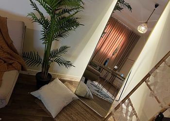 استديو بتصميم انيق ودخول ذاتي