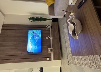 شقة بغرفة معيشة وغرفة نوم 