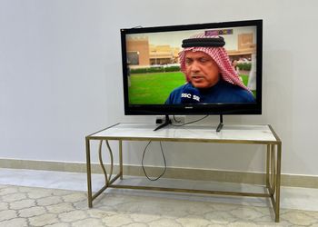 استراحة بمجلس وفناء خارجي 
