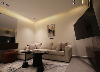 استديو بتصميم أنيق ودخول ذاتي