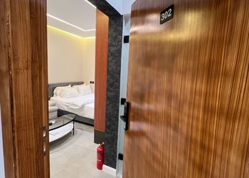 استديو هادئ بسرير ماستر 