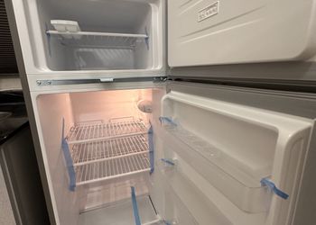 شقة بصالة وغرفة نوم دخول ذاتي 