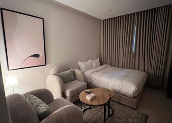 استديو بدخول ذاتي وسرير مريح 