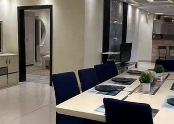 شاليه بمسبح بألعاب مائية وجلسات