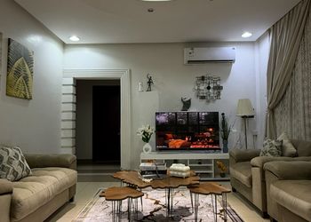 فيلا بغرفة جلوس وغرفتين نوم 