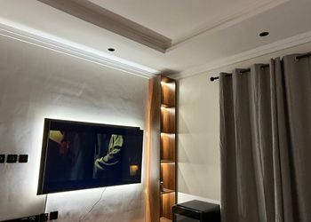 استديو هادئ بسرير ماستر 