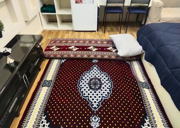 استديو بسرير ماستر وجلسة جانبية 