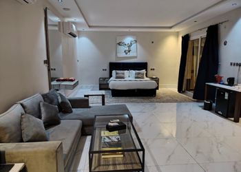 شالية  للعرسان وجاكوزي 