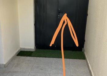 استديو أنيق مودرن 