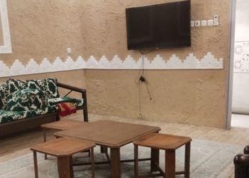 استراحة بمسطح اخضر