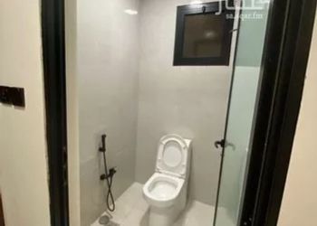 شاليه بألعاب مائية ومسبح
