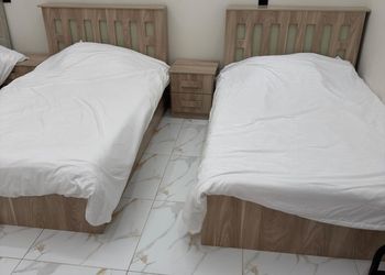 شاليه بألعاب مائية وجلسة خارجية