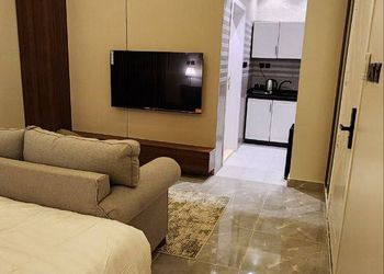 استديو هادئ بسرير ماستر 