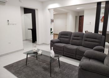 شقة بغرفتين نوم ودخول ذاتي 