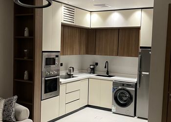 شقة بتصميم أنيق ودخول ذاتي