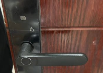 استديو هادئ بسرير ماستر 