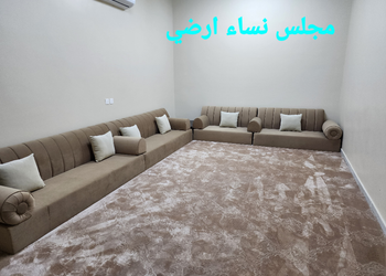 استرحه قسمين بمسبح ومسطحات خضراء