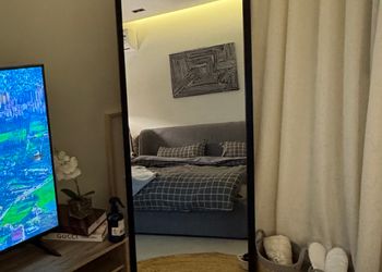 استديو هادئ بدخول ذاتي 