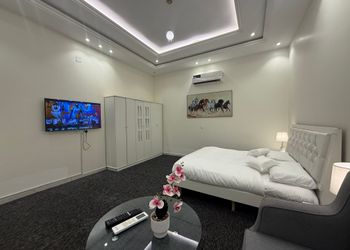 استديو بسرير ماستر ودخول ذاتي