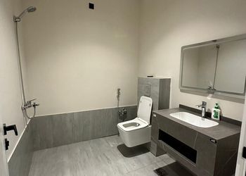 استراحة بمسطحات خضراء