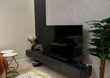 شقة بصالة وغرفة نوم و مطبخ