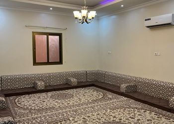 شاليه بمسطح اخضر