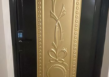 استديو بسرير ماستر