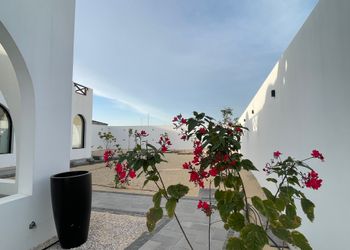 شالية بتصميم يوناني
