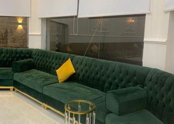 شالية بمجلس مطل على المسبح 
