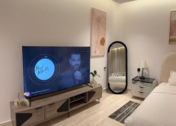 استديو هادئ بسرير ماستر 