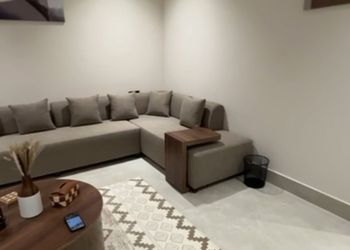 شقة بدخول ذاتي وغرفة نوم مريحة 