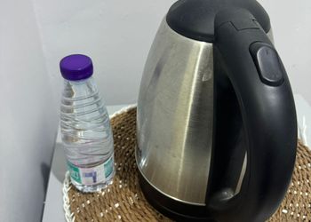 استديو بسرير ماستر